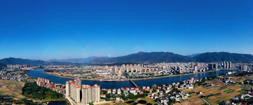 2020年蕉岭县生产总值首次突破百亿元,多项经济指标增速位居全市第一.