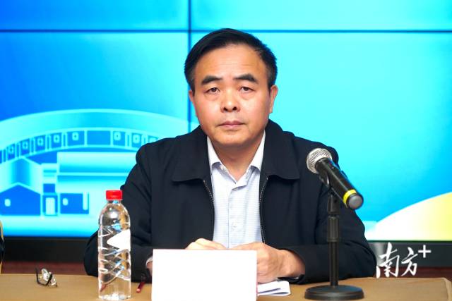 梅州市人民政府副秘书长梁志坚致辞