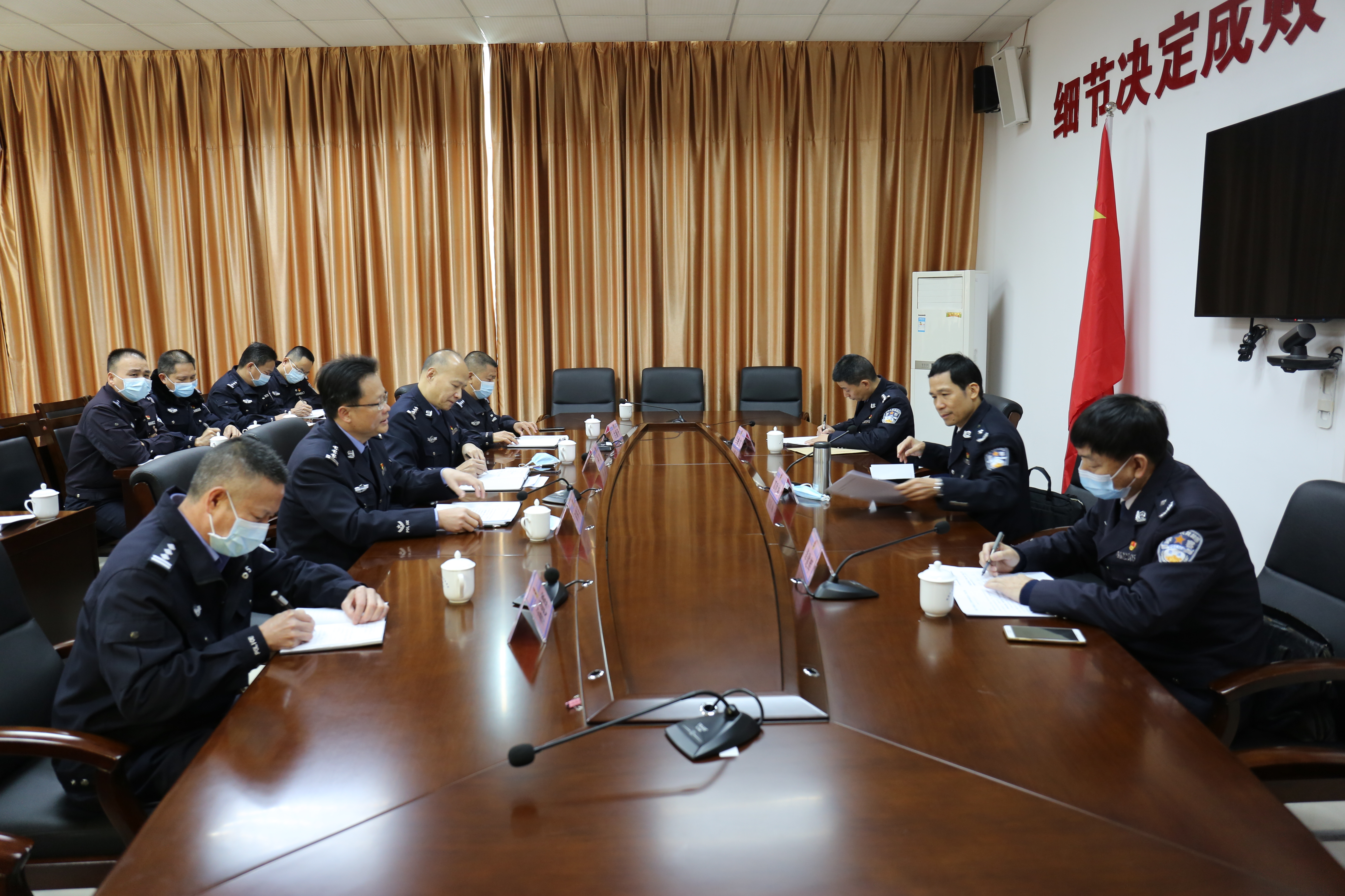 图片2.jpg