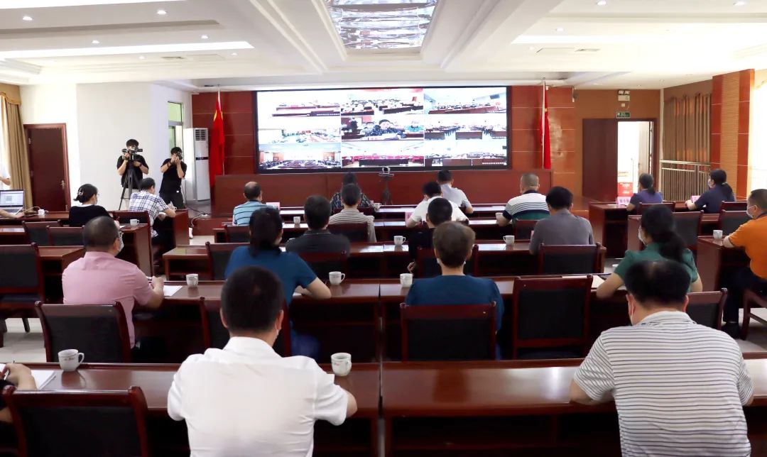 市卫健局在抗疫一线召开学习贯彻落实党的二十大精神动员会