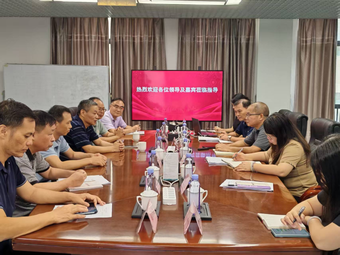 市科技局邀请市政协委员代表开展科技创新人才与平台建设实地调研