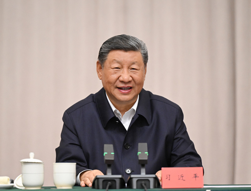 习近平：全面贯彻新时代党的治藏方略努力建设团结富裕文明和谐美丽的社会主义现代化新西藏