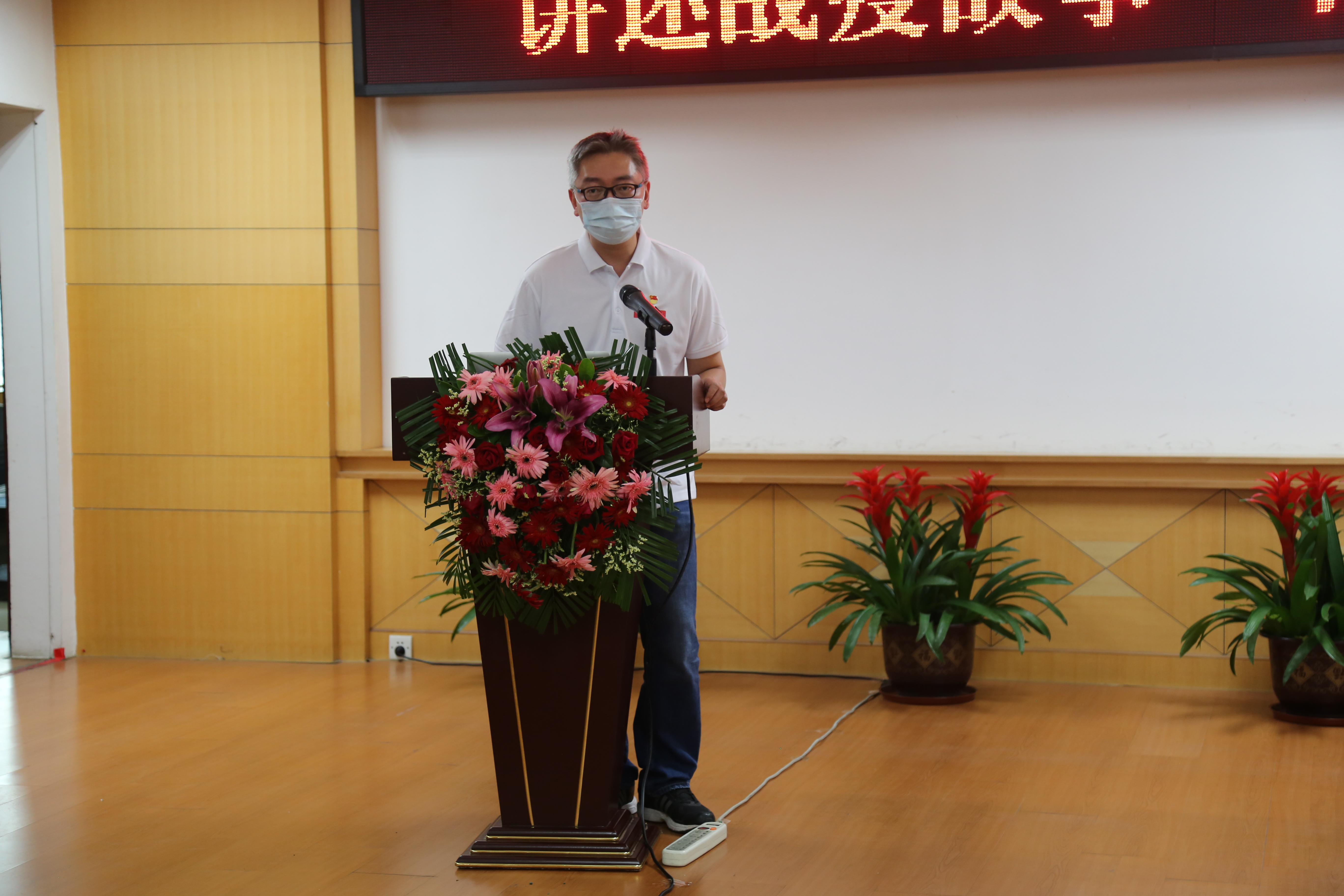 梅州市第一批援鄂医疗队队长黄寿新讲述战役故事